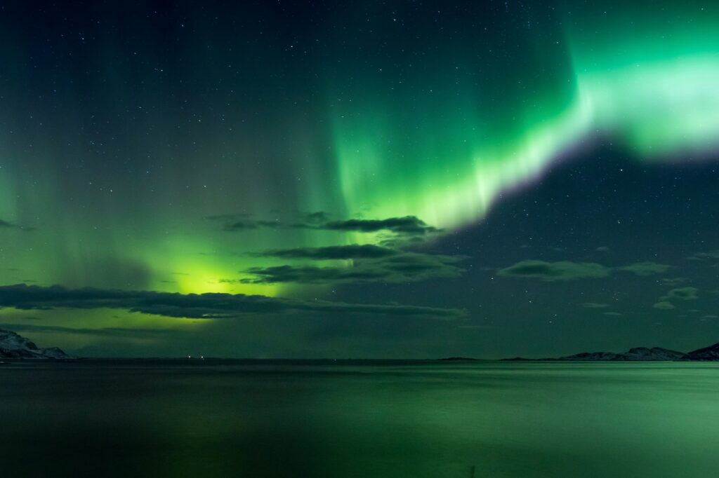 The Mesmerizing Night Aurora Sky: A Natural Wonder to Behold