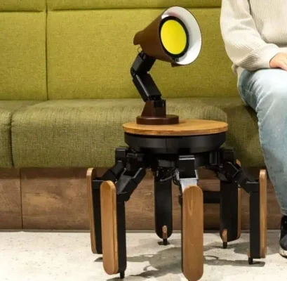 A robot equipped with a lamp that can also walk